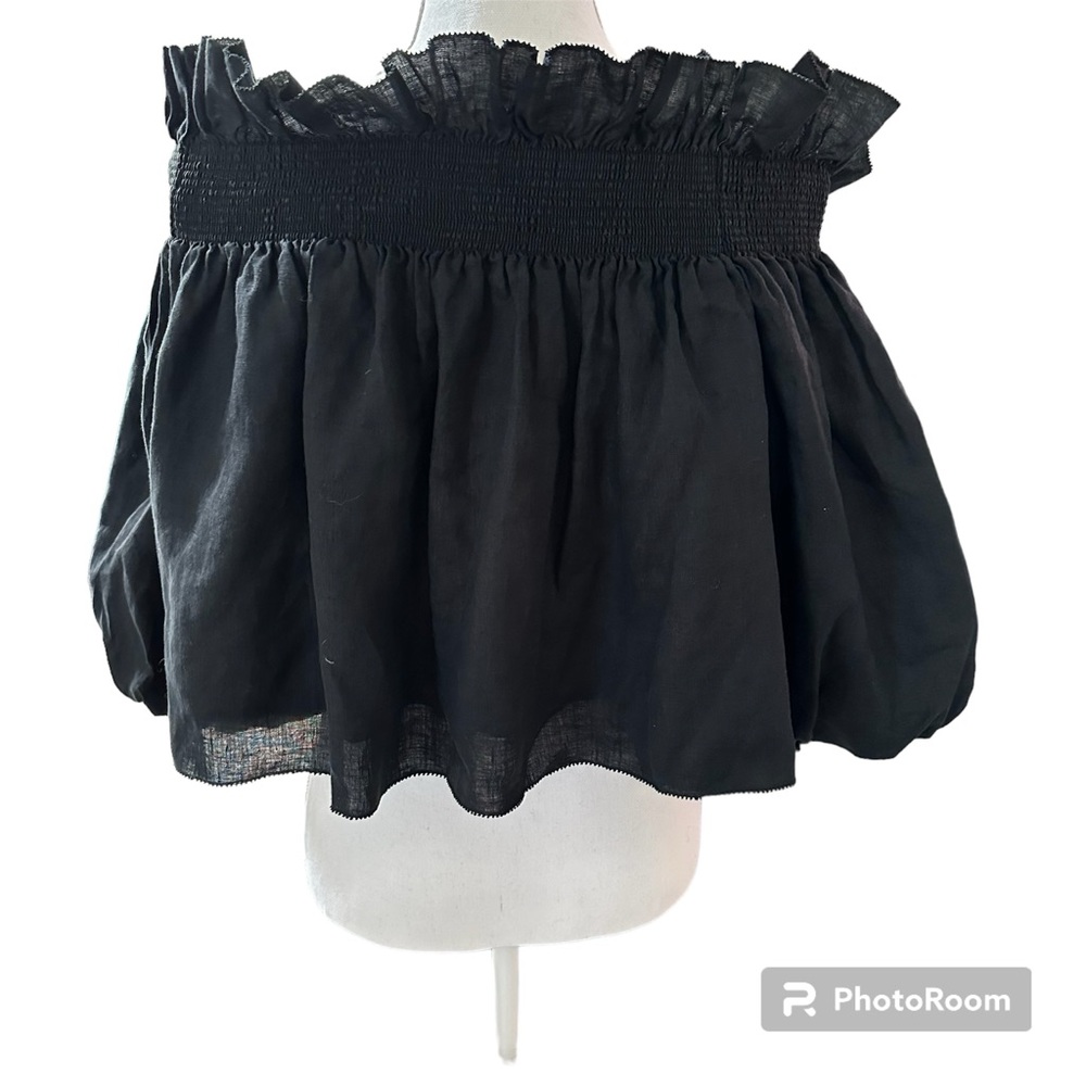 Banana Republic black M Linen top. Off shoulder